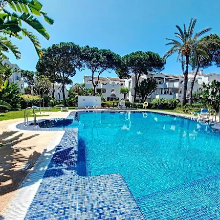 Renovated 2 Bedroom 5 Min Walk To Rdr279 Estepona