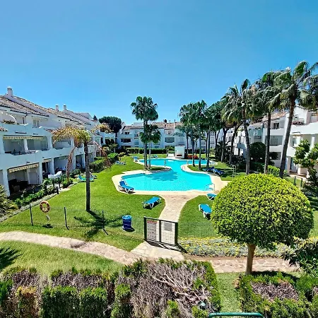 Renovated 2 Bedroom 5 Min Walk To Rdr279 Lägenhet Estepona